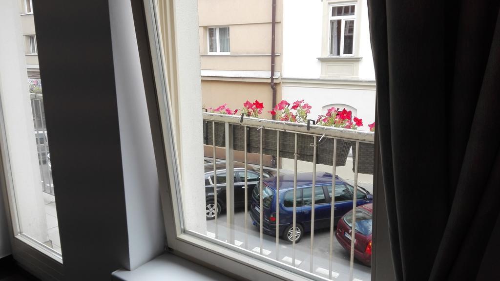 Cosy Apartments Krakow Ngoại thất bức ảnh