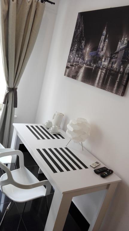 Cosy Apartments Krakow Ngoại thất bức ảnh