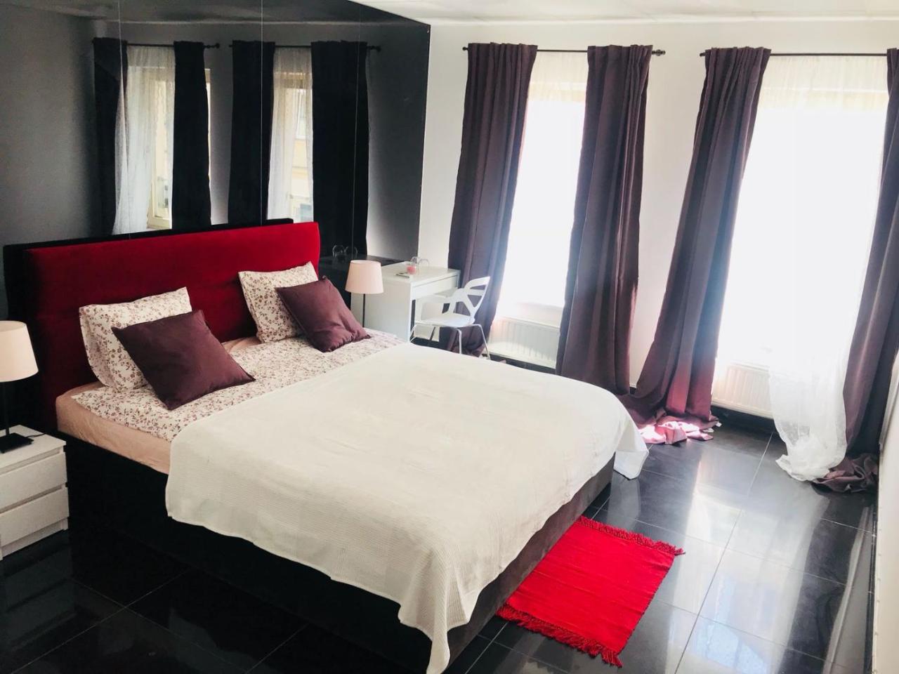 Cosy Apartments Krakow Ngoại thất bức ảnh